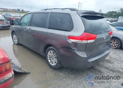 2011 Toyota Sienna Xle V6 from USA, damaged, VIN 5TDYK3DC9BS114078